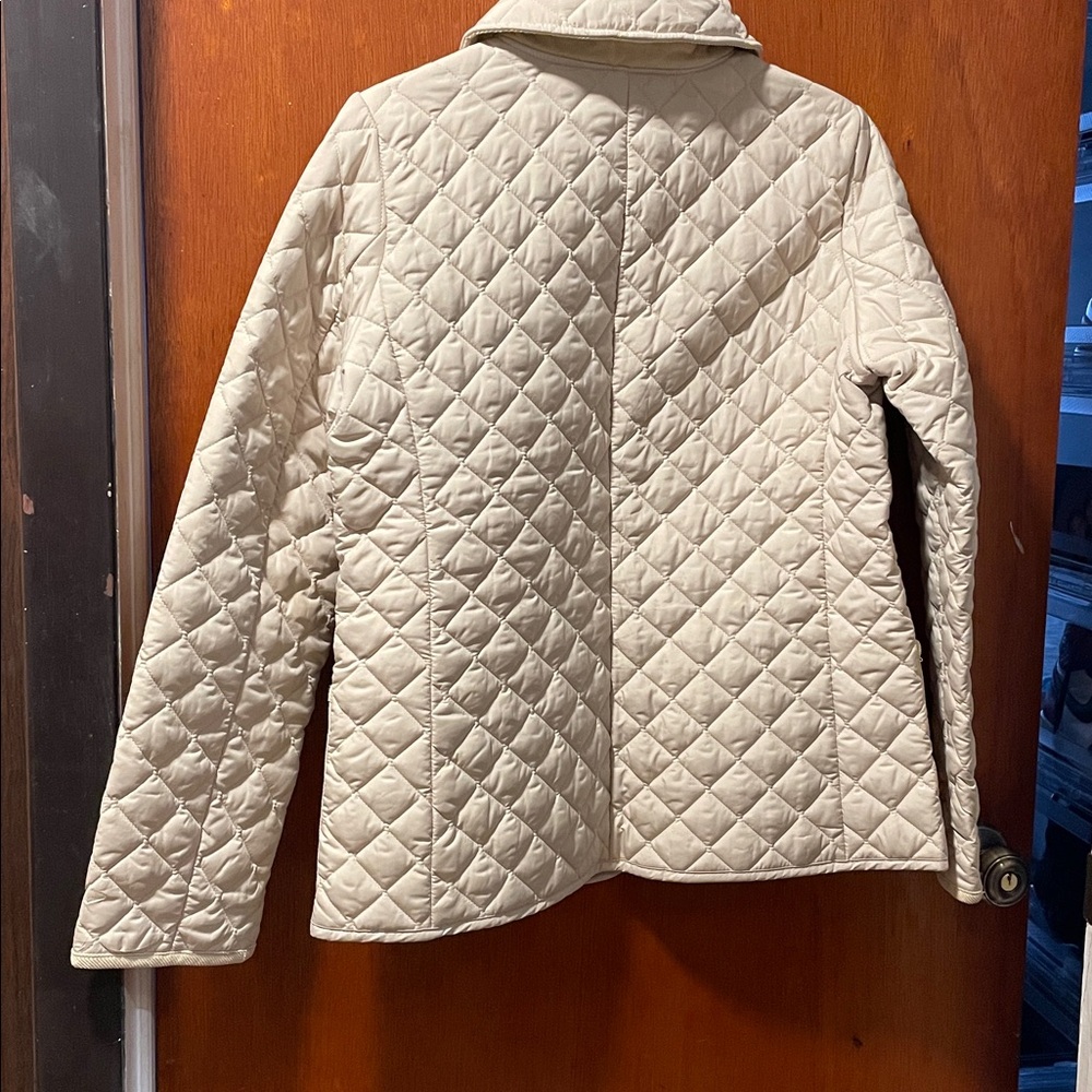 Banana Republic BR Quilted
Puffer Jacket Lightweight Softshell Ivory - Picture 3 of 10